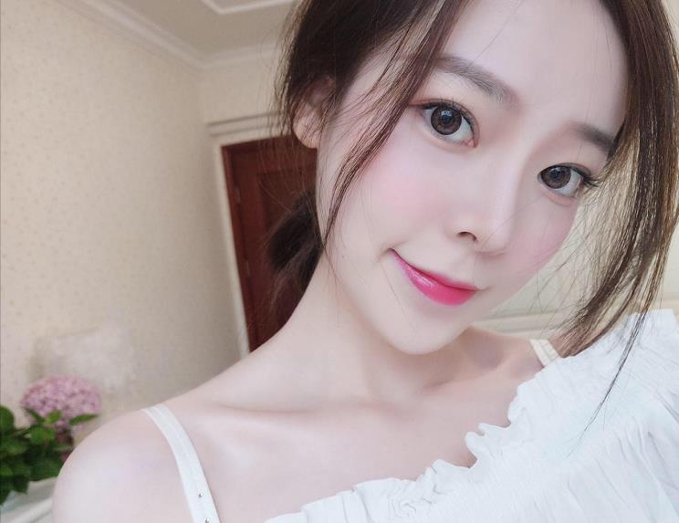 美伊i的第一张照片--西安认干亲服务网