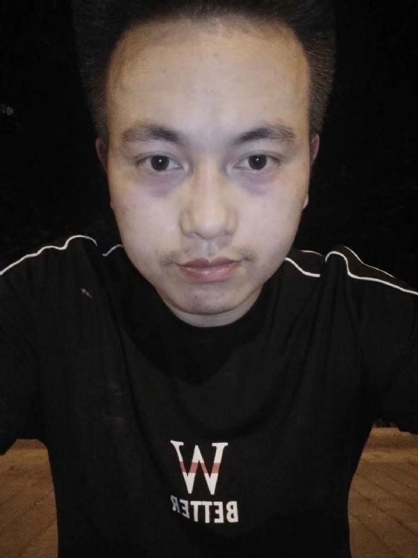 拓荒者的第一张照片--西安认干亲服务网